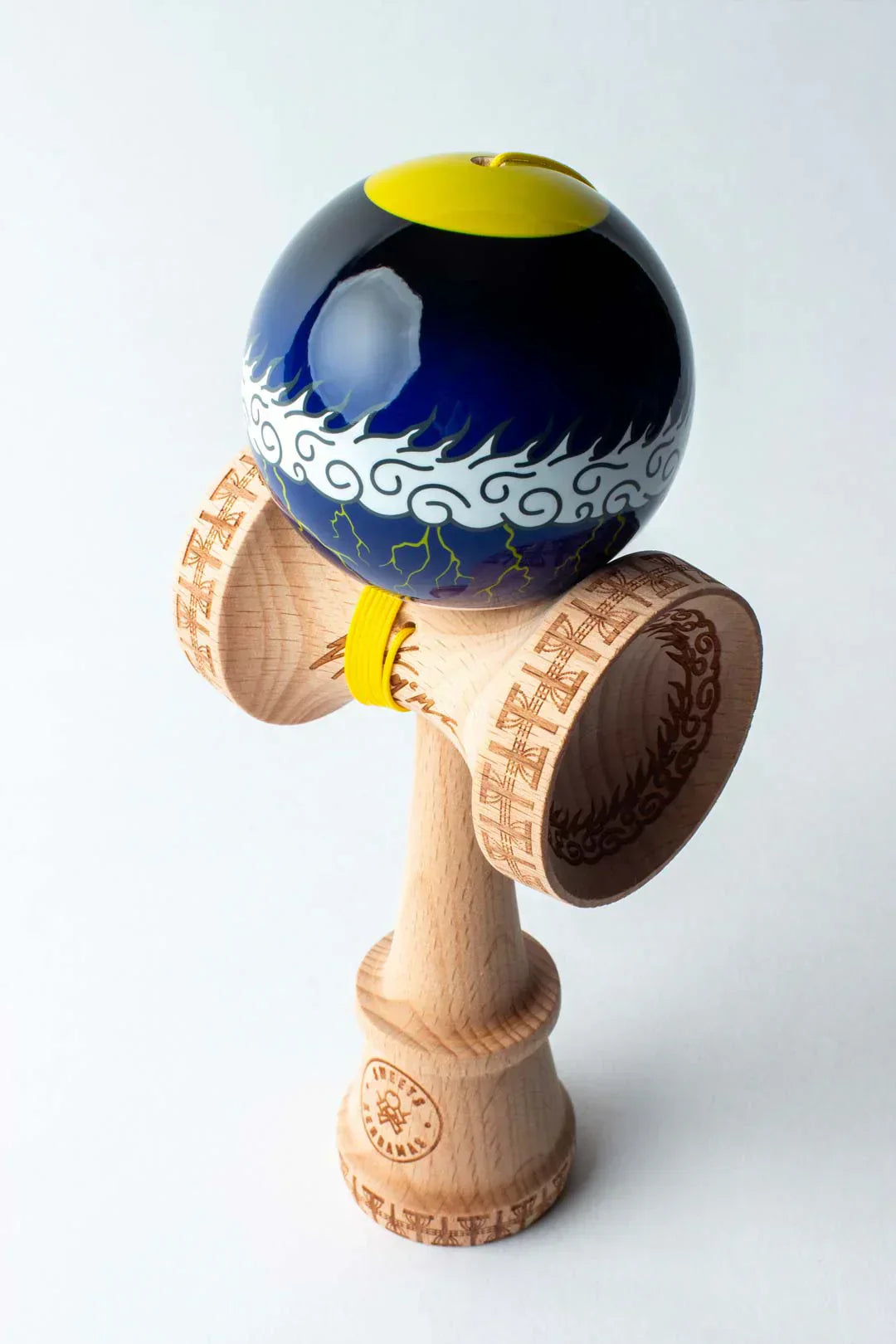 Sweets Kendama | Eagle McMahon Sig. V2 LS | Cushion Clear