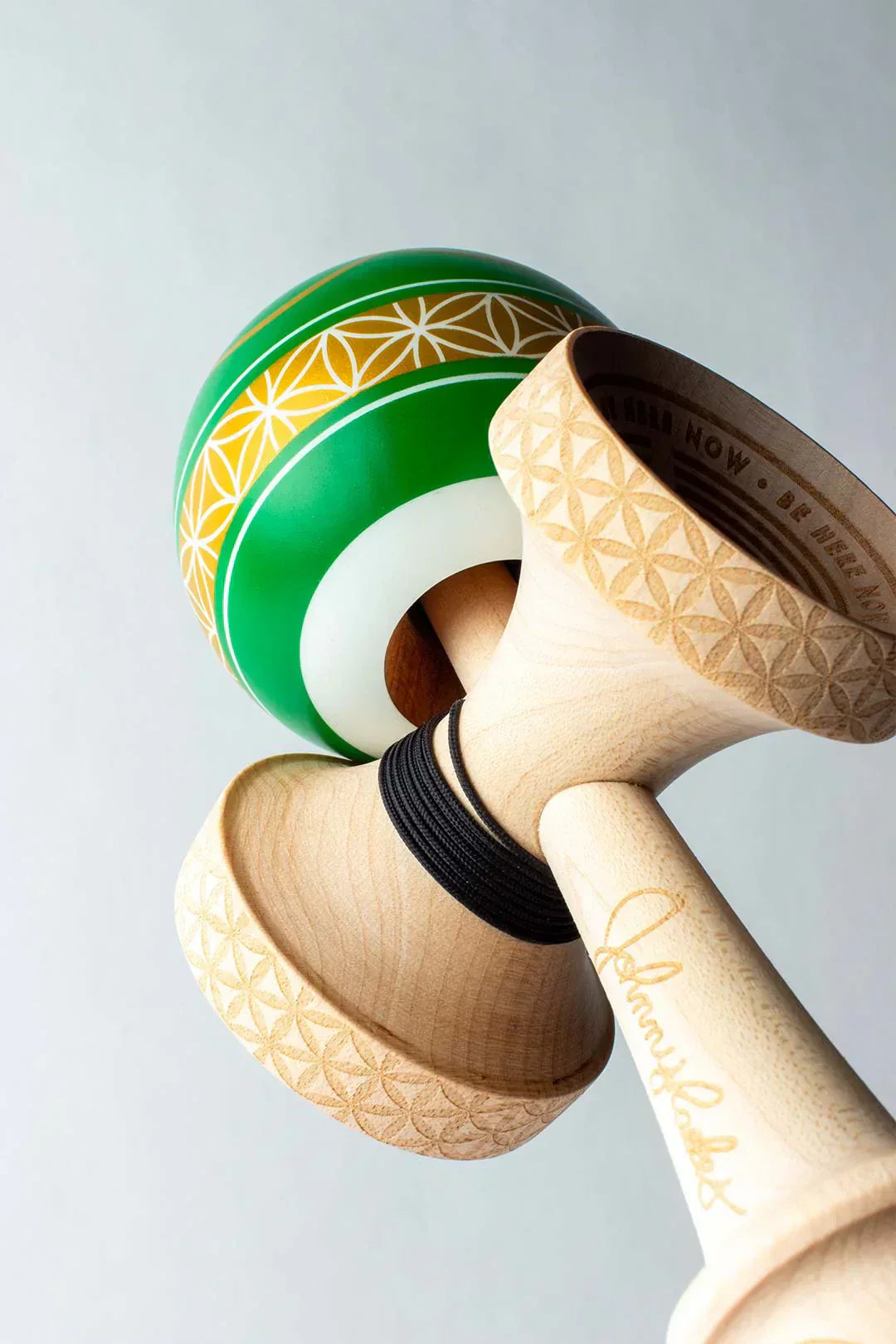 Sweets Kendama | Horizon Fade Pink Yellow | Cushion Clear