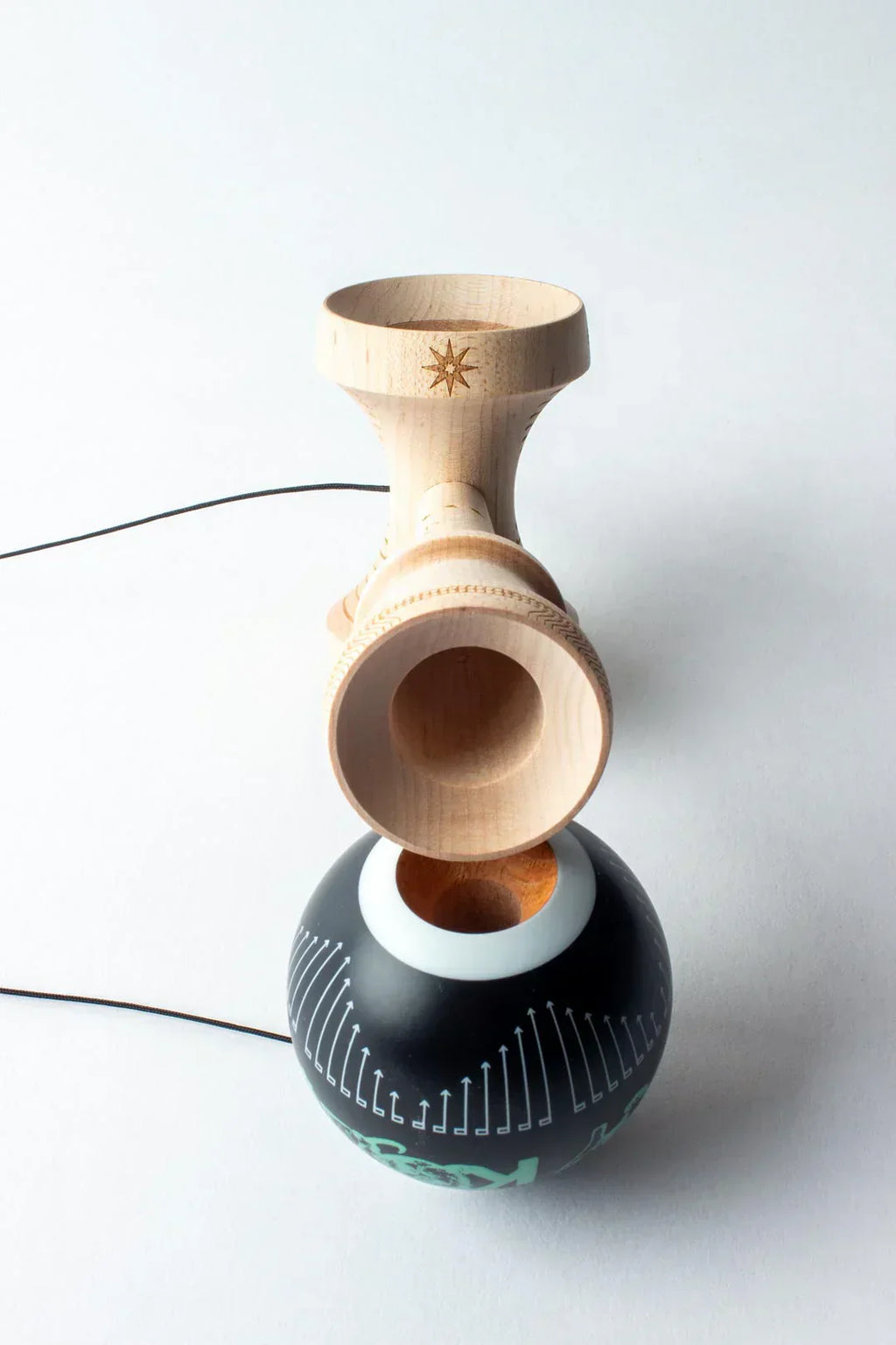 Sweets Kendama | Kompany Signature | Legend Shape