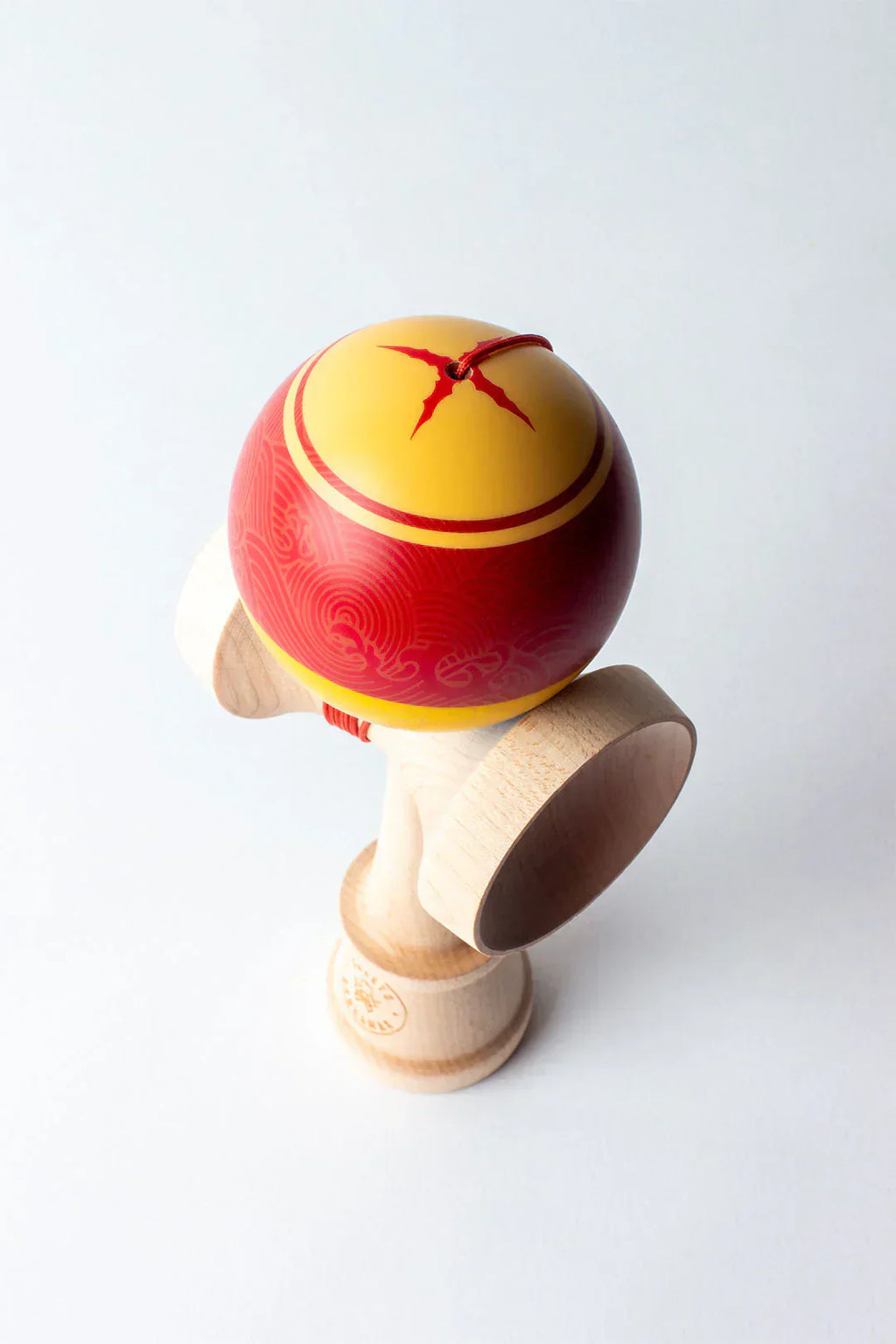 Sweets Kendama | LAB V37 The Captain | Sticky Clear